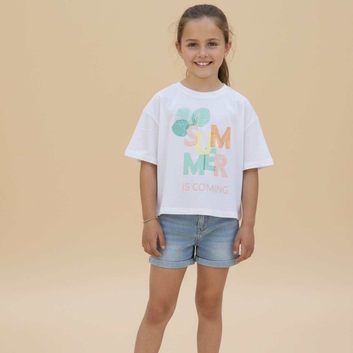 Ver Camiseta niña summer is coming ros/blan