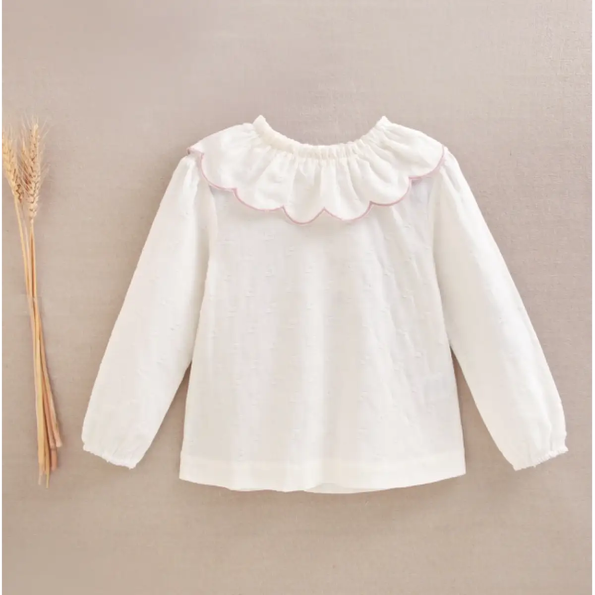 Ver Camisa niña cuello forma flor ribete rosa