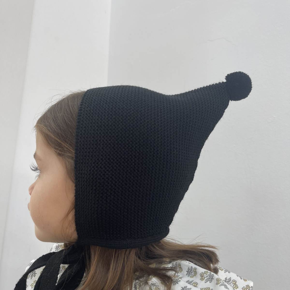 Ver Gorro gnomo pompón negro
