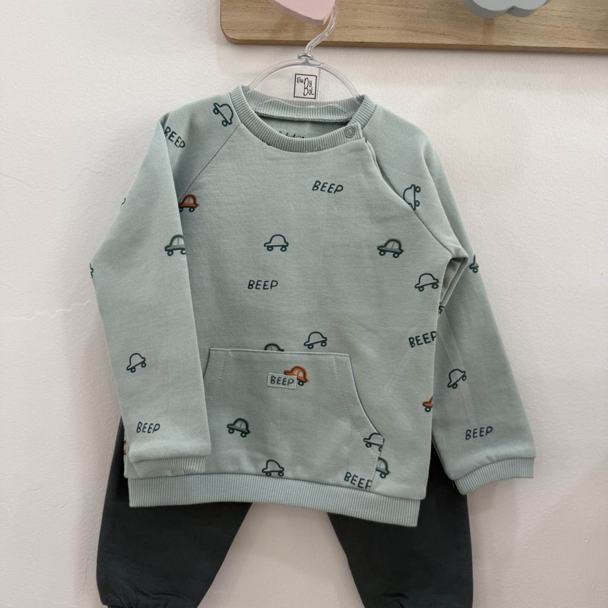 Ver Chandal bebé niño coches beep